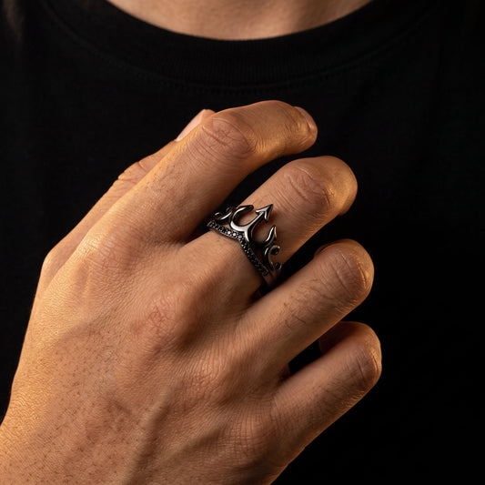 S925 Black Moissanite Crown Ring