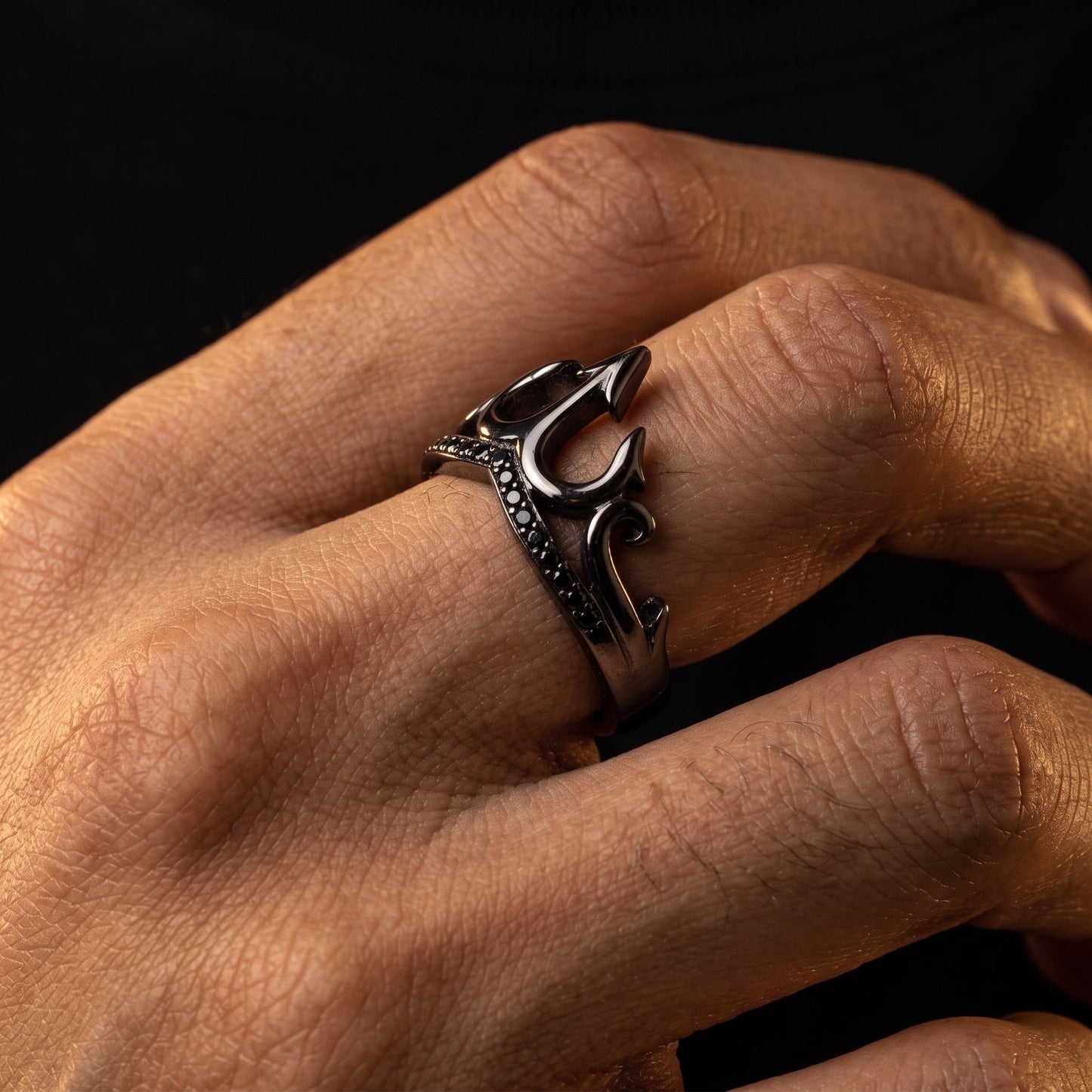 S925 Black Moissanite Crown Ring