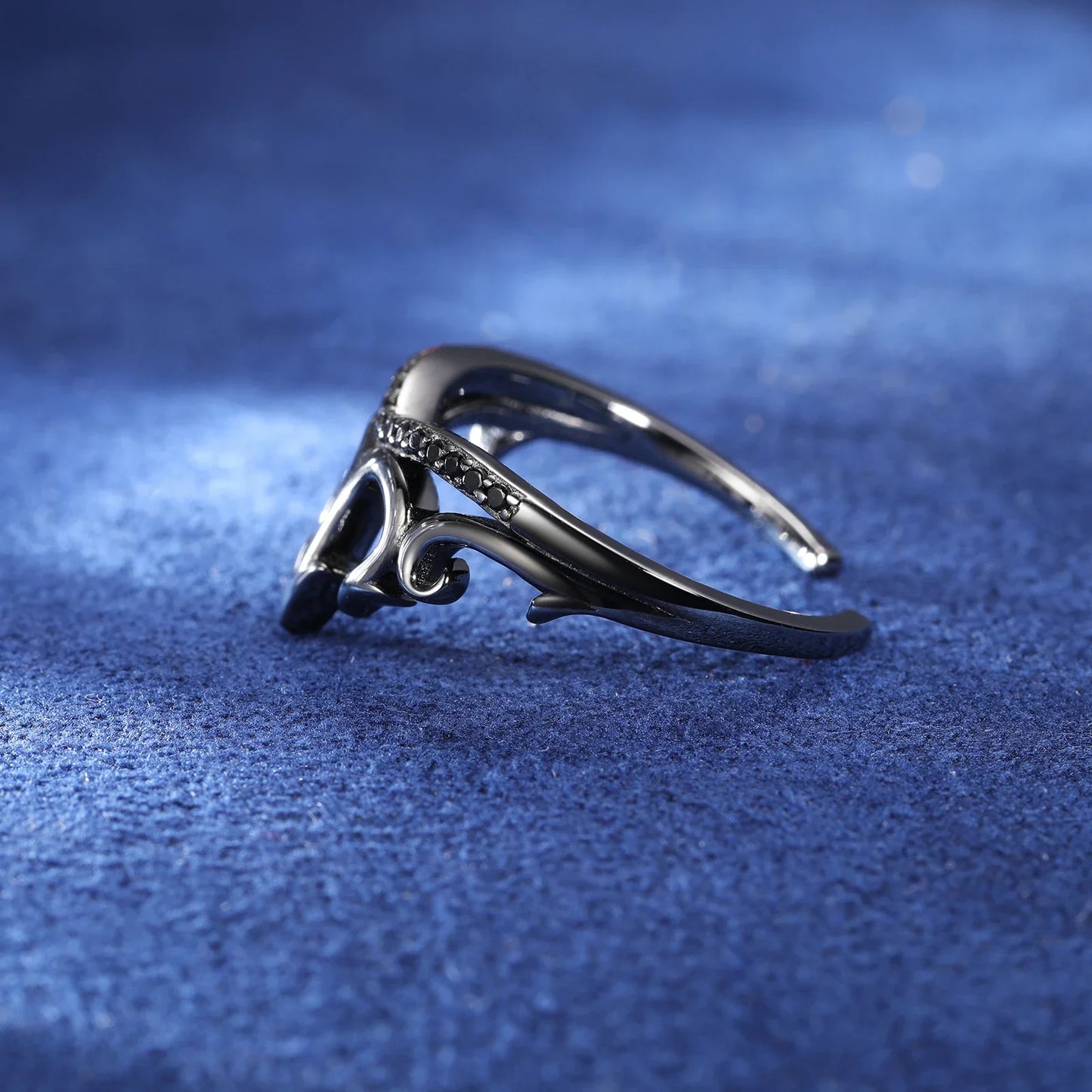 S925 Black Moissanite Crown Ring