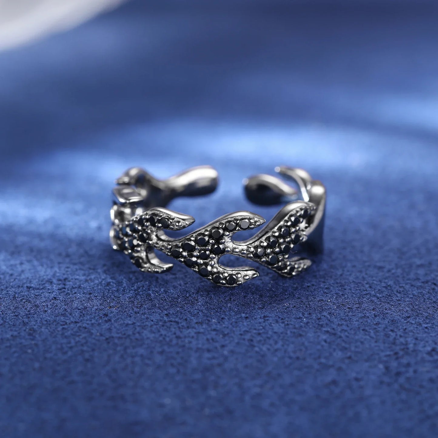 S925 Black Moissanite Flame Ring