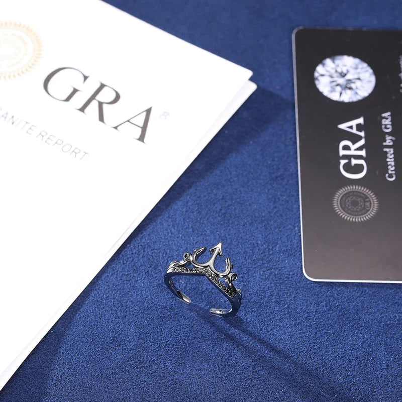 S925 Black Moissanite Crown Ring